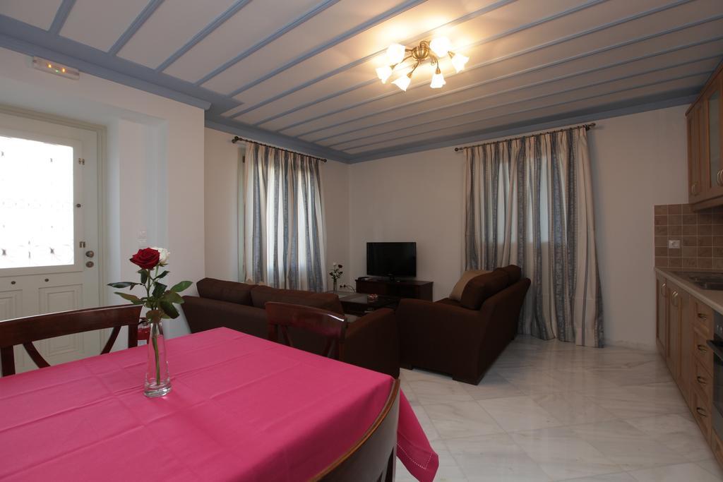 Avgerinos Hotel Kampochora  Pokoj fotografie